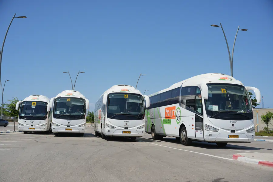 חברת הסעות לעובדים
